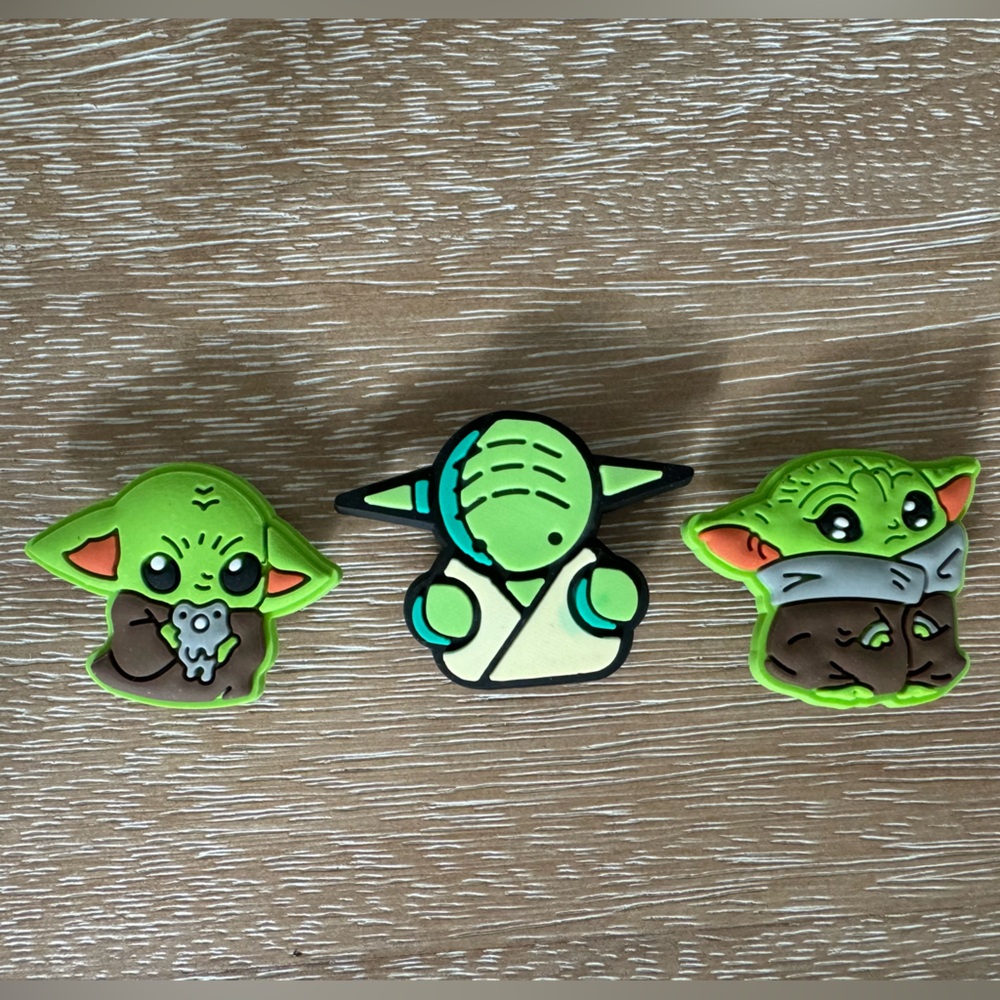 Baby Yoda/Star Wars Croc charms, set of 3–new
